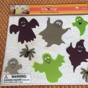 Halloween Mirror-Effect Wall Art